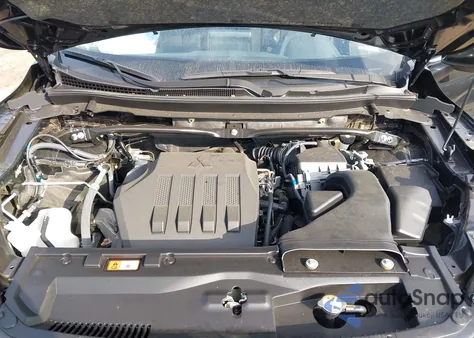 2024 Mitsubishi Eclipse Cross Le S-Awc z USA, uszkodzony, nr VIN JA4ATVAA5RZ021431